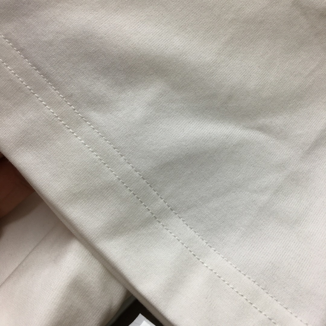 short sleeves