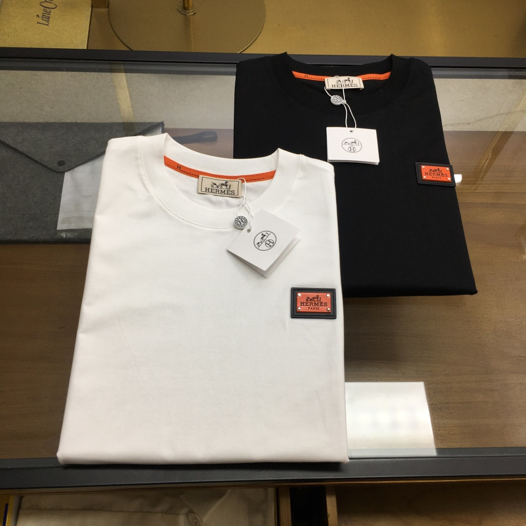 short sleeves