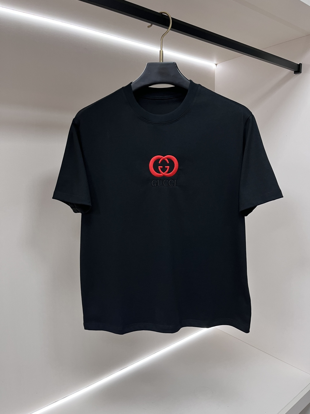 short sleeves