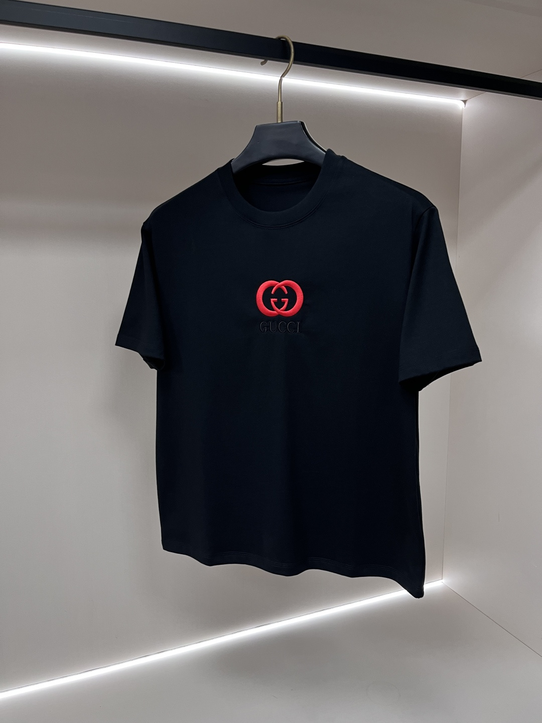 short sleeves