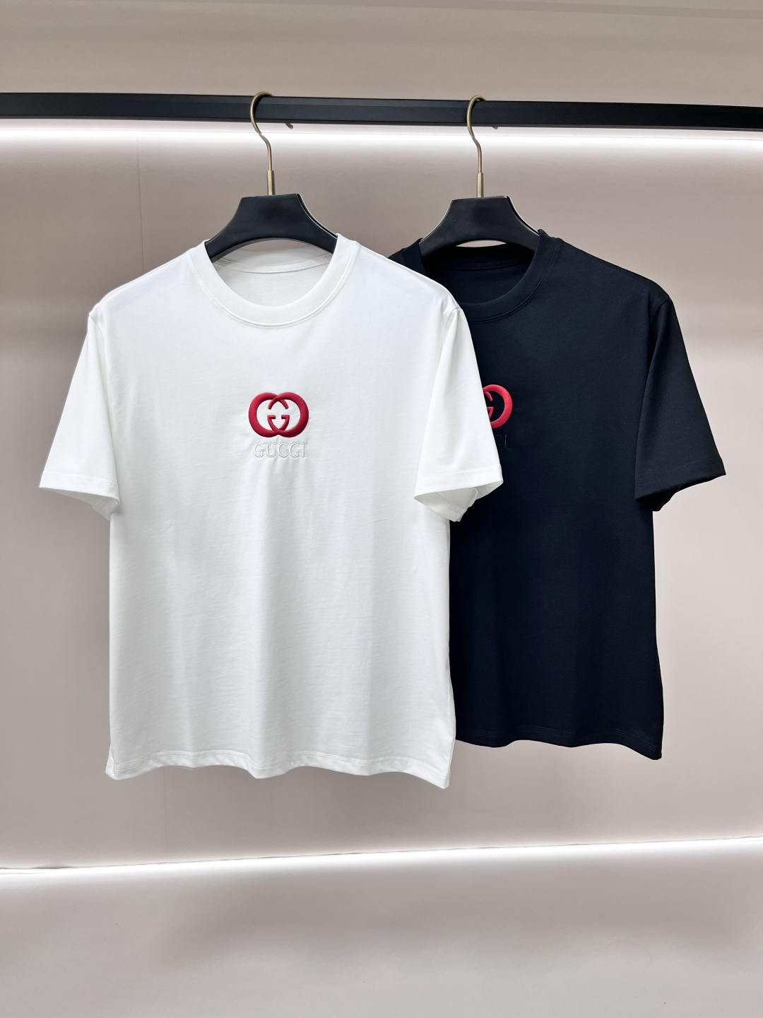 short sleeves