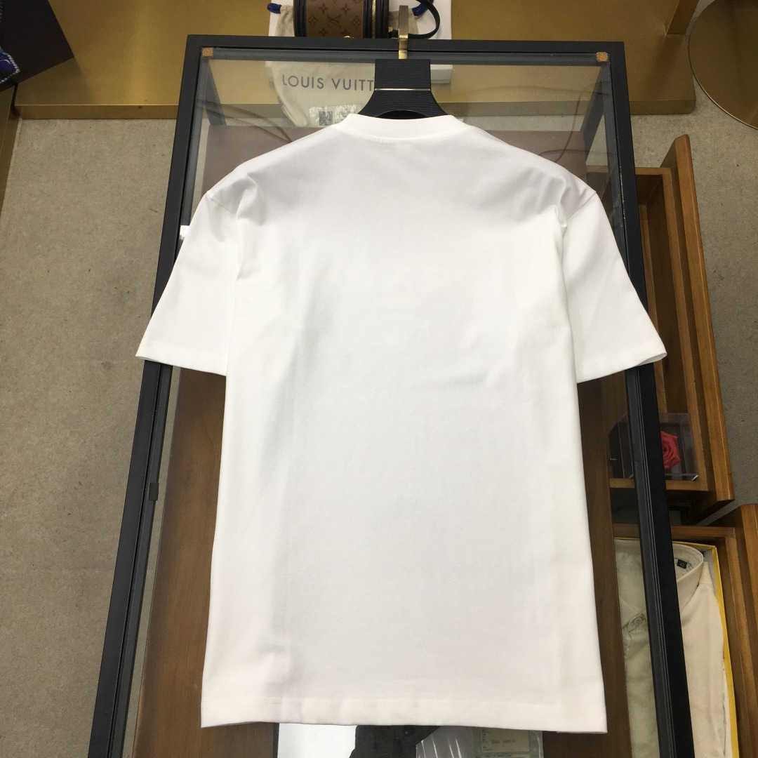 short sleeves
