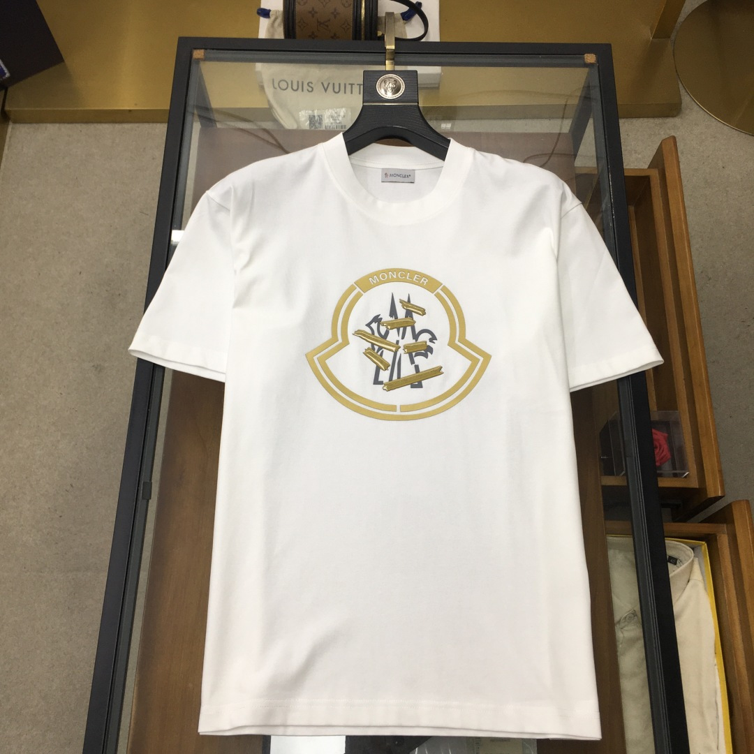 short sleeves
