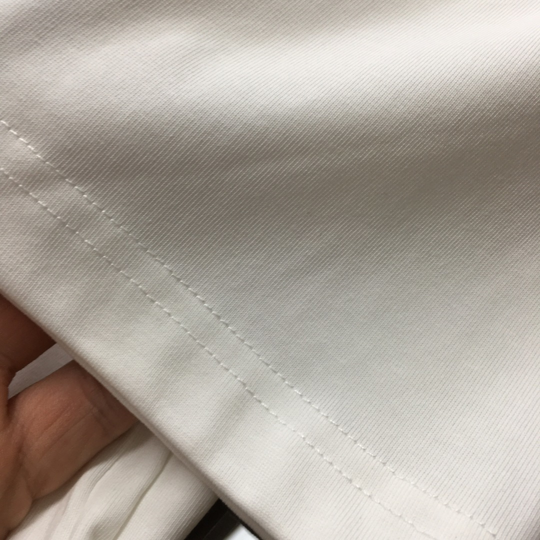 short sleeves