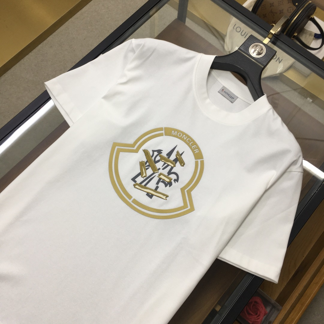 short sleeves