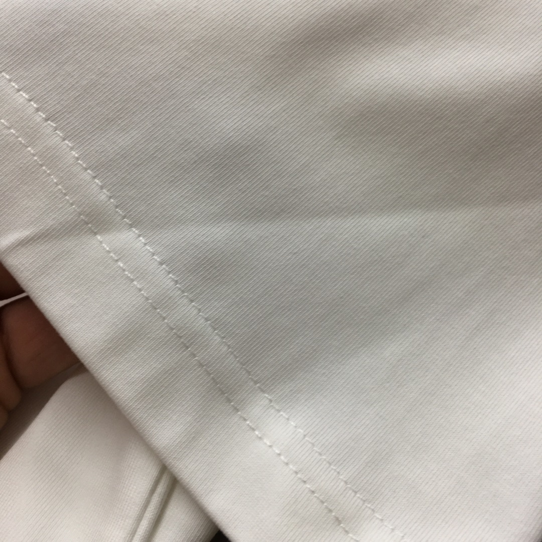 short sleeves