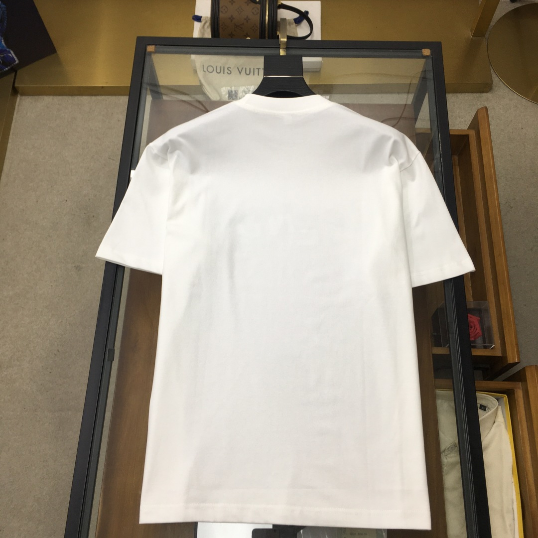 short sleeves