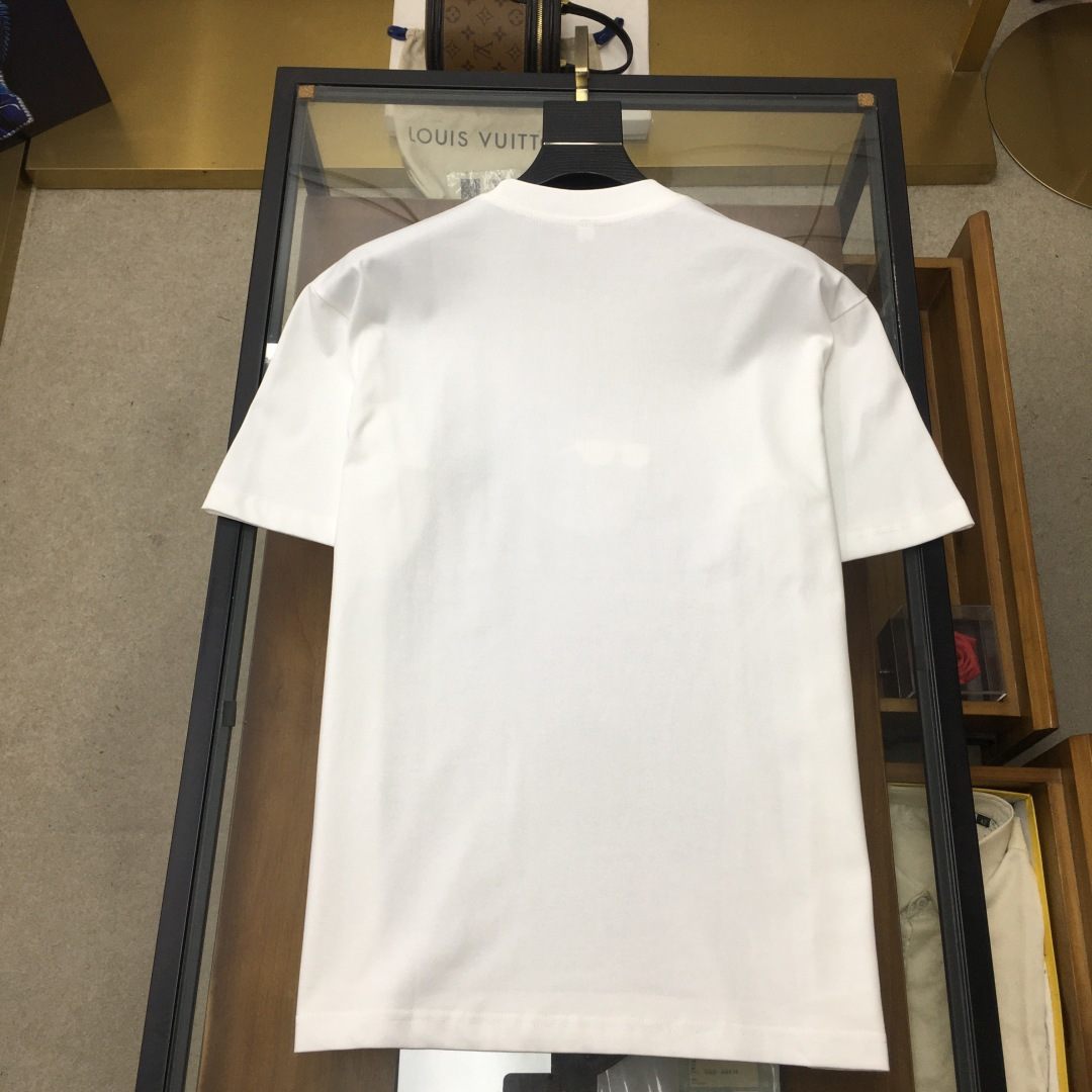 short sleeves