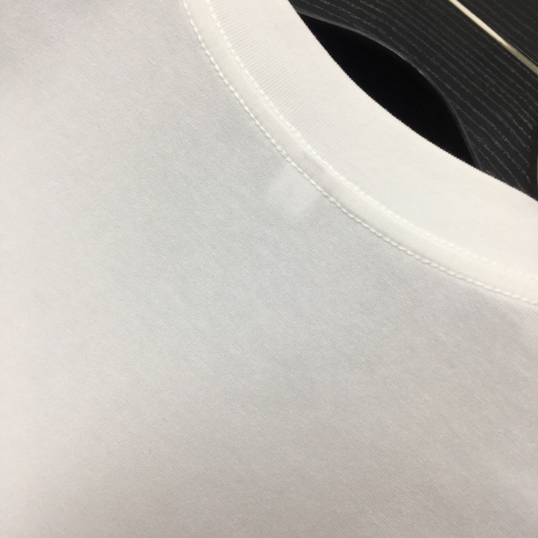 short sleeves