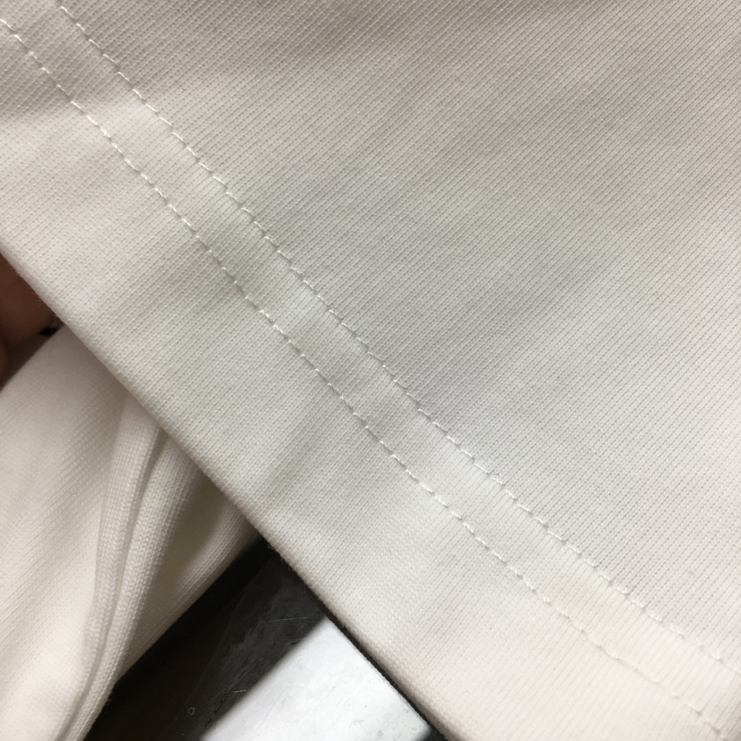 short sleeves
