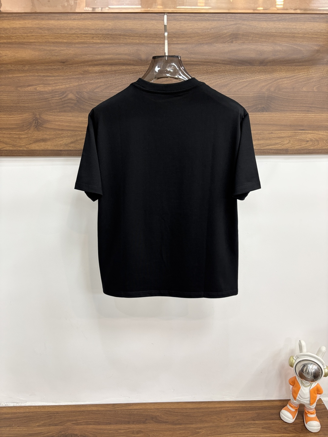 short sleeves