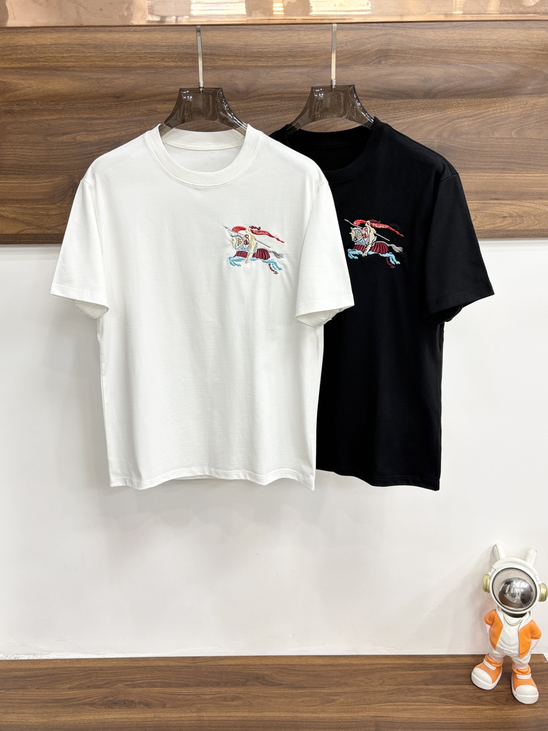 short sleeves