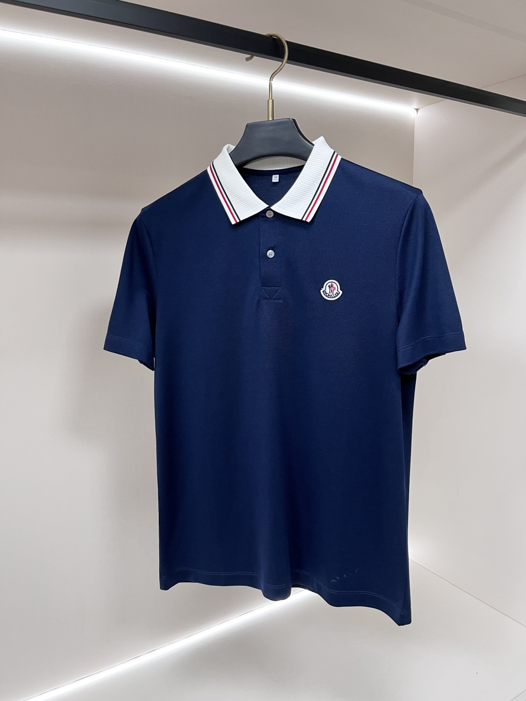 short sleeves