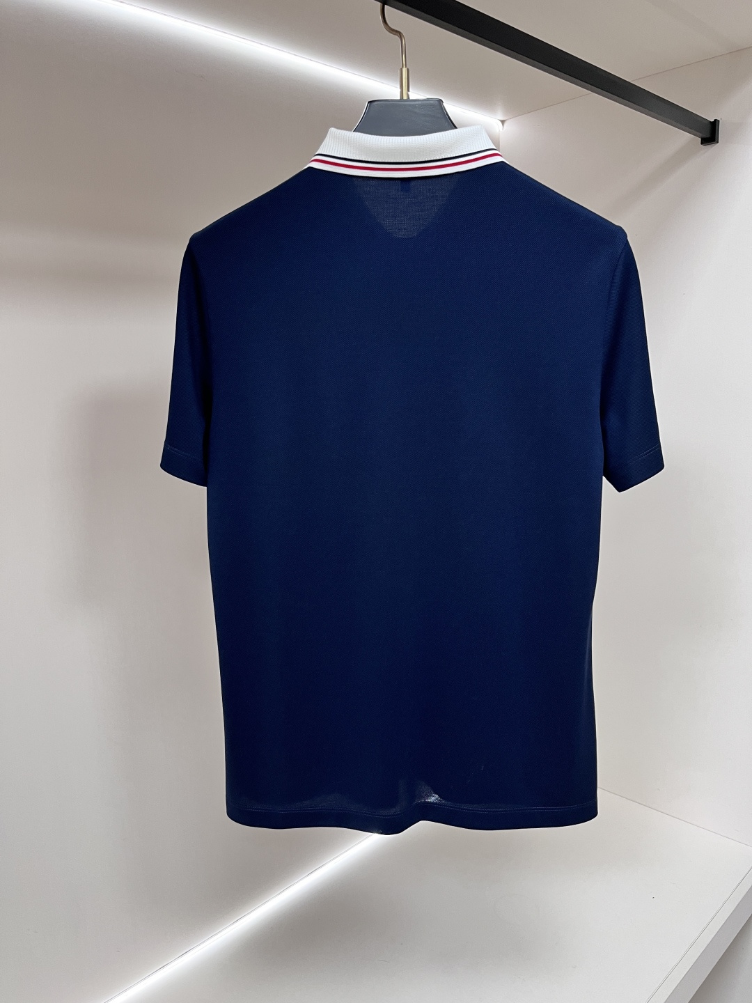 short sleeves