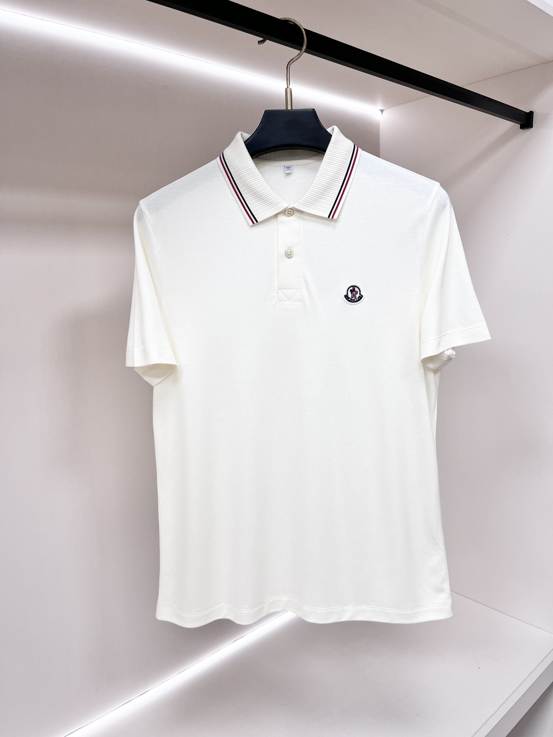 short sleeves