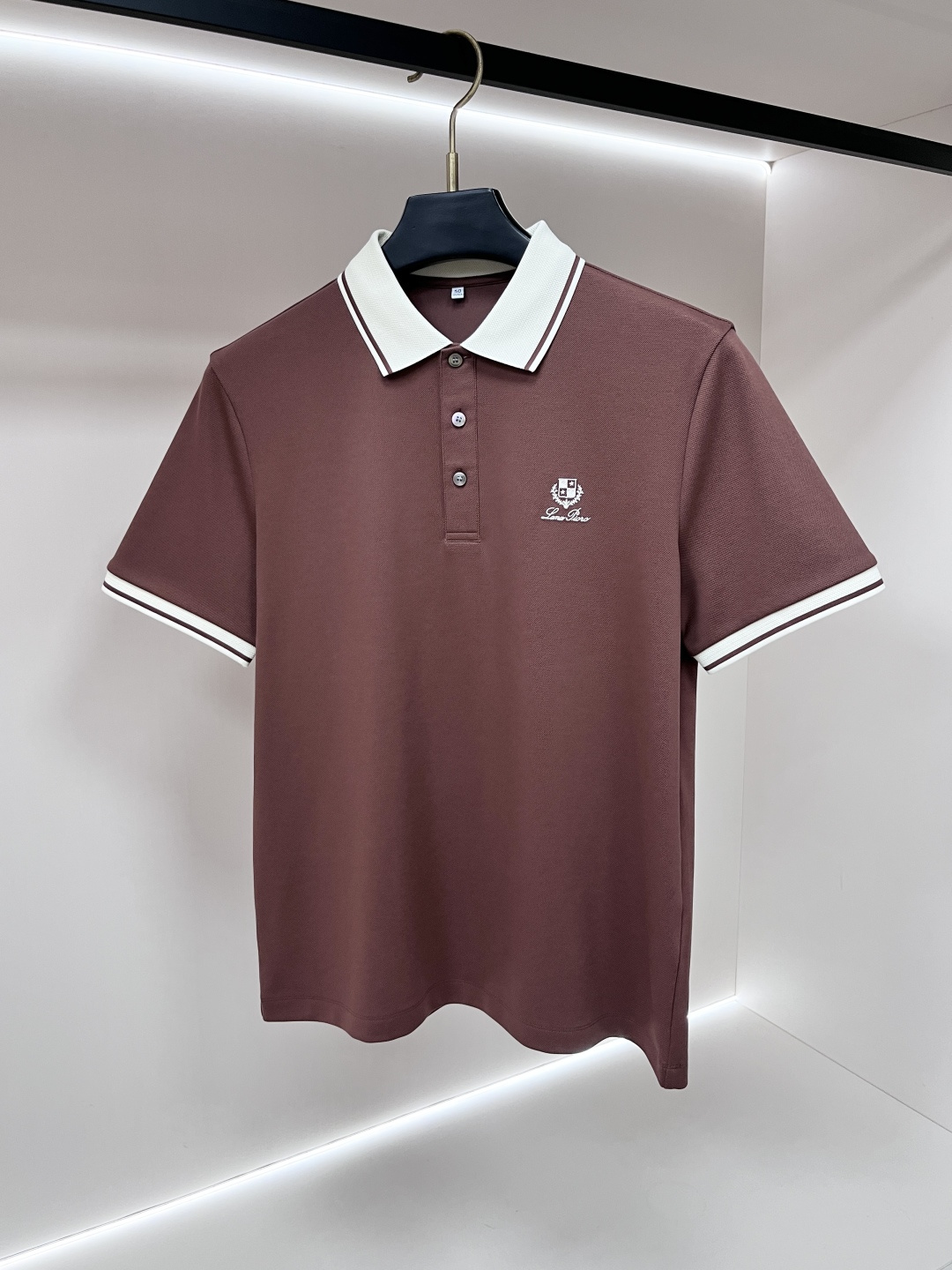 short sleeves