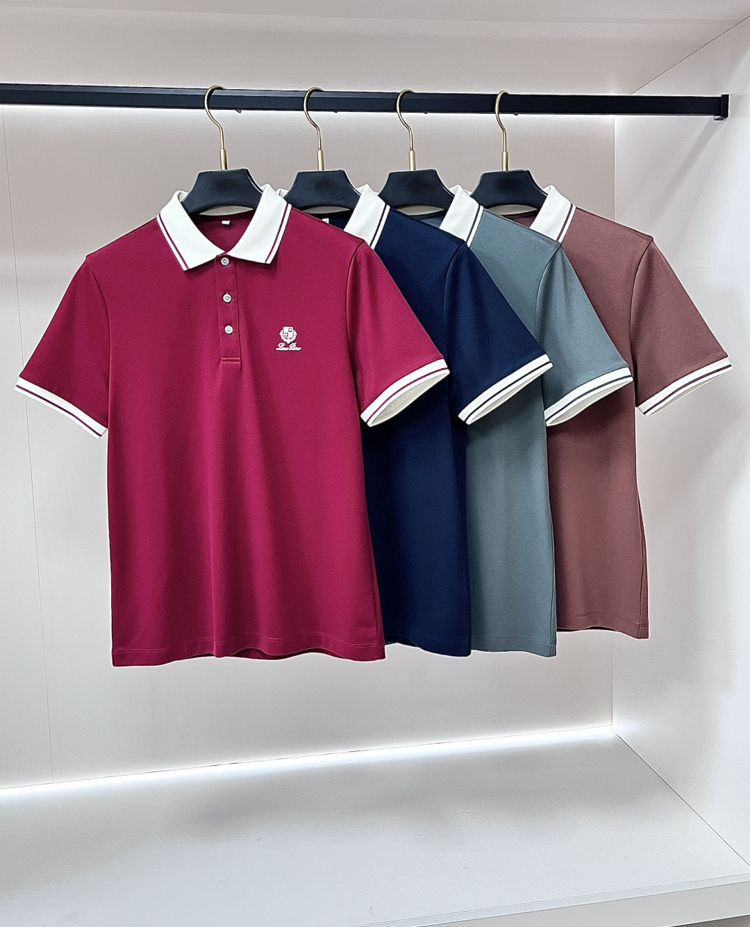 short sleeves