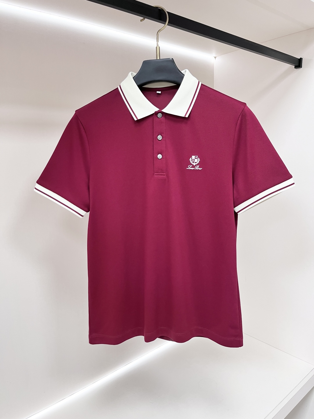 short sleeves