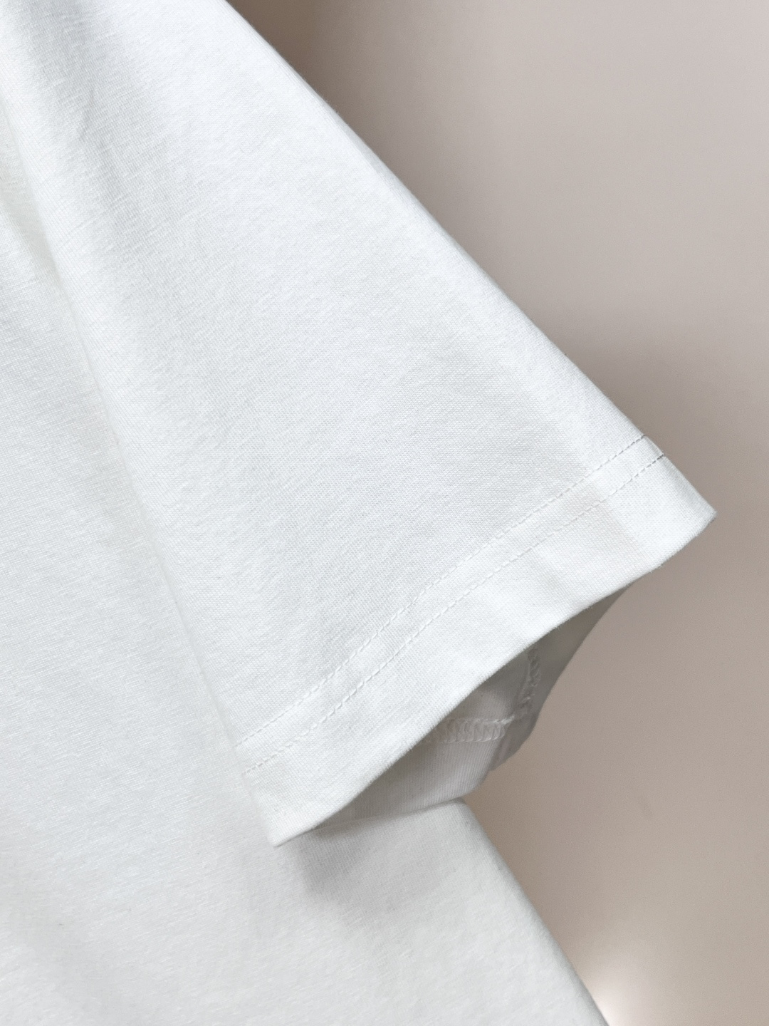short sleeves