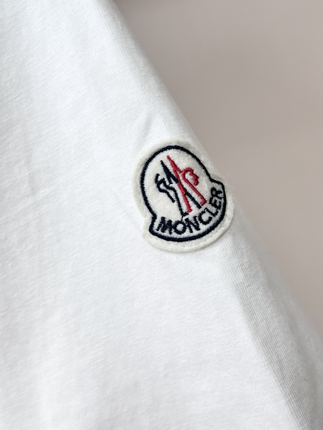 short sleeves