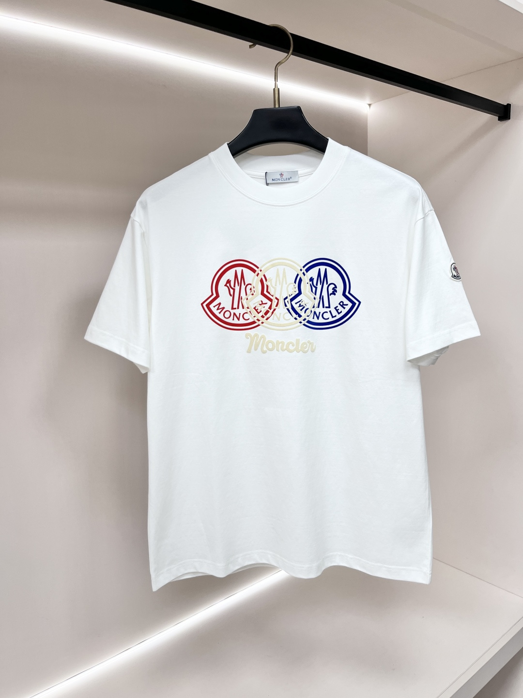short sleeves