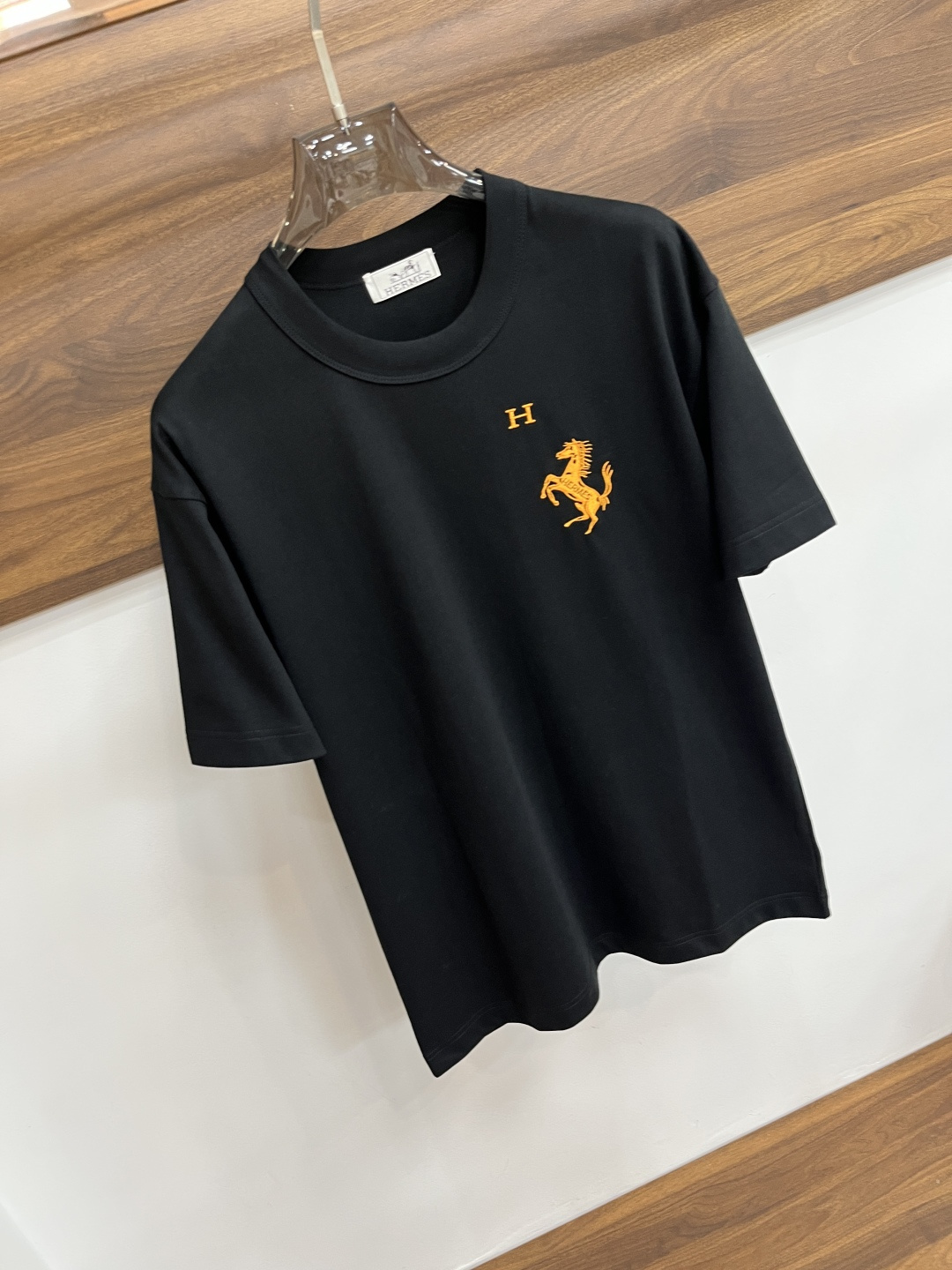 short sleeves