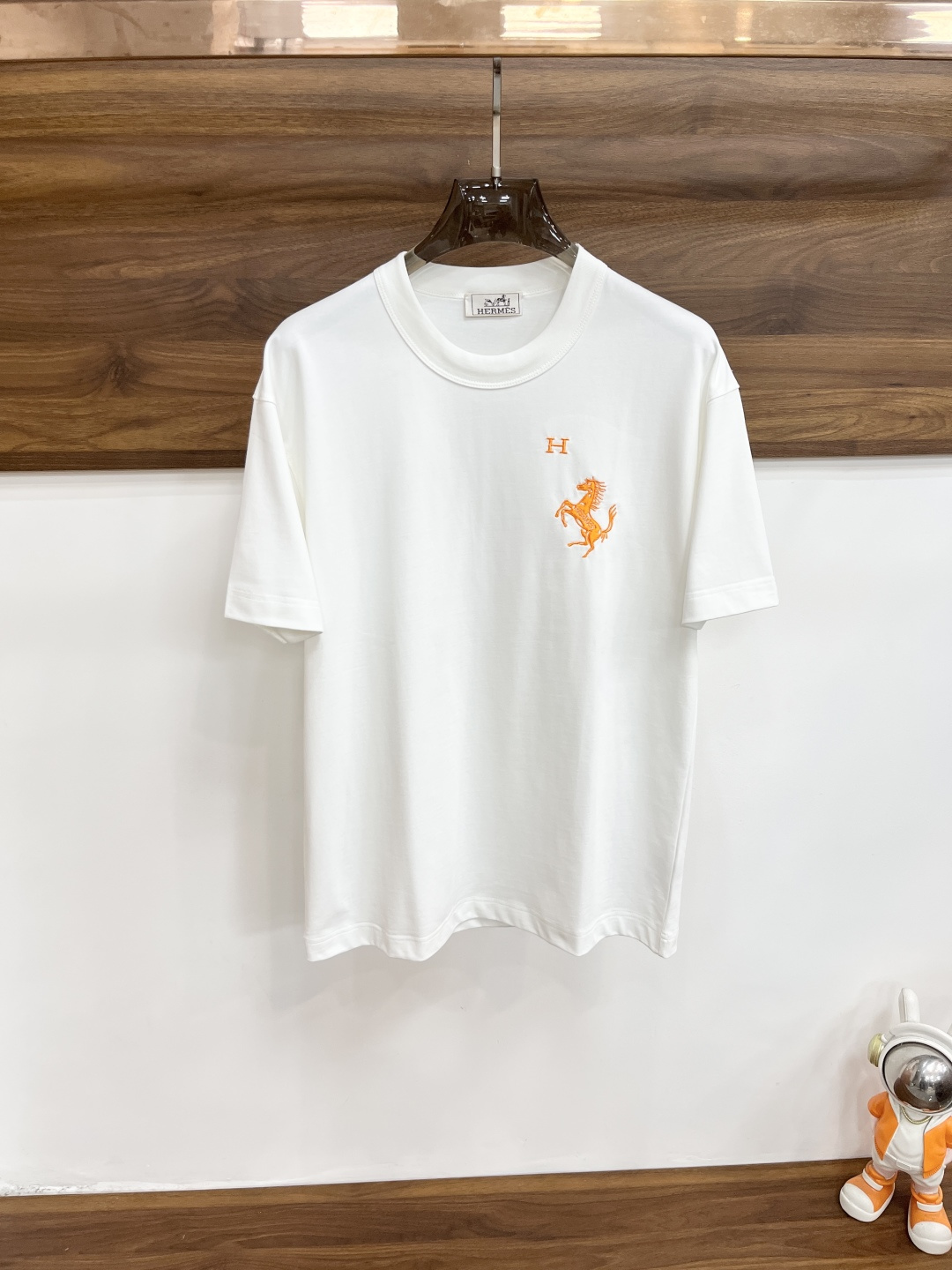 short sleeves