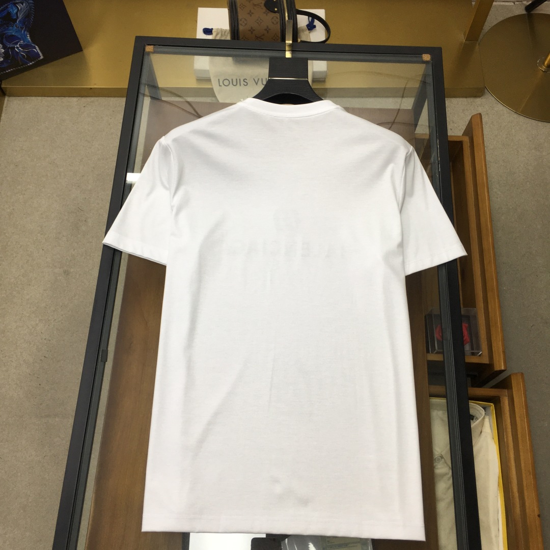 short sleeves