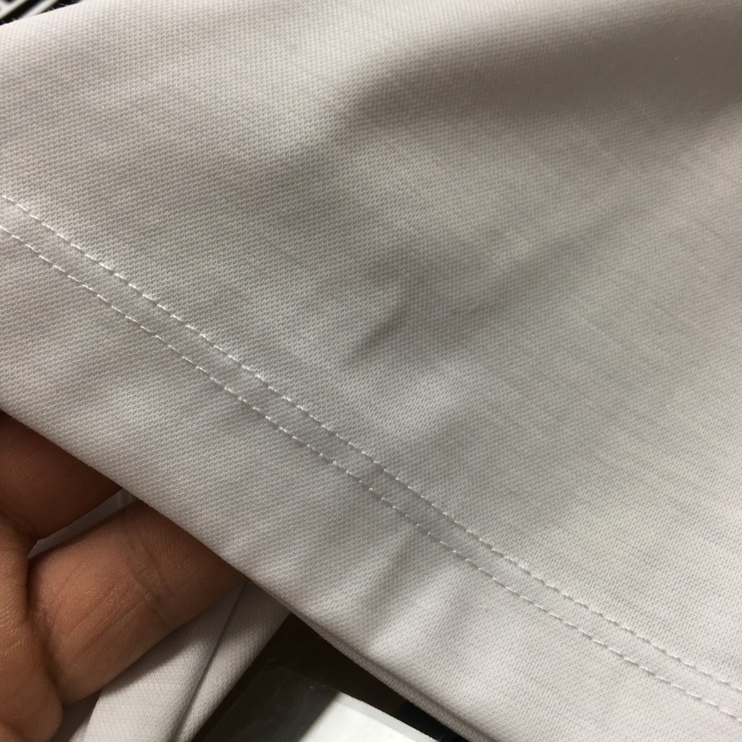 short sleeves