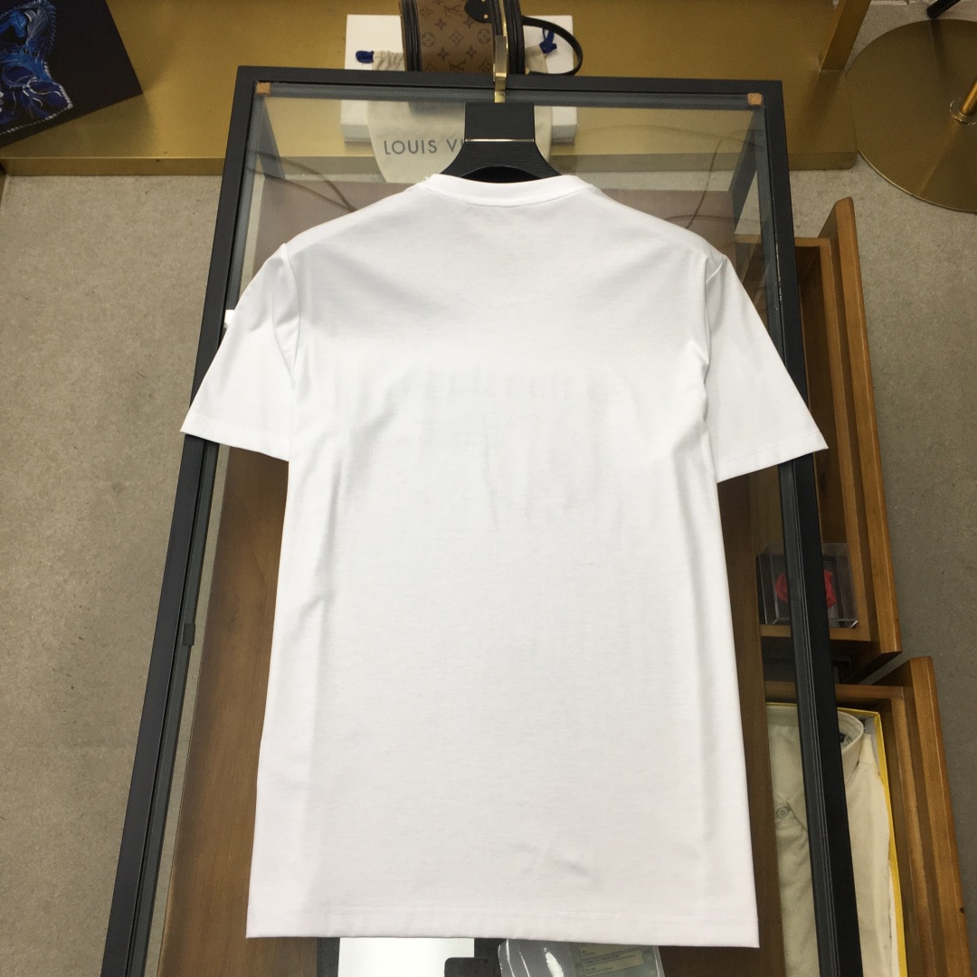 short sleeves