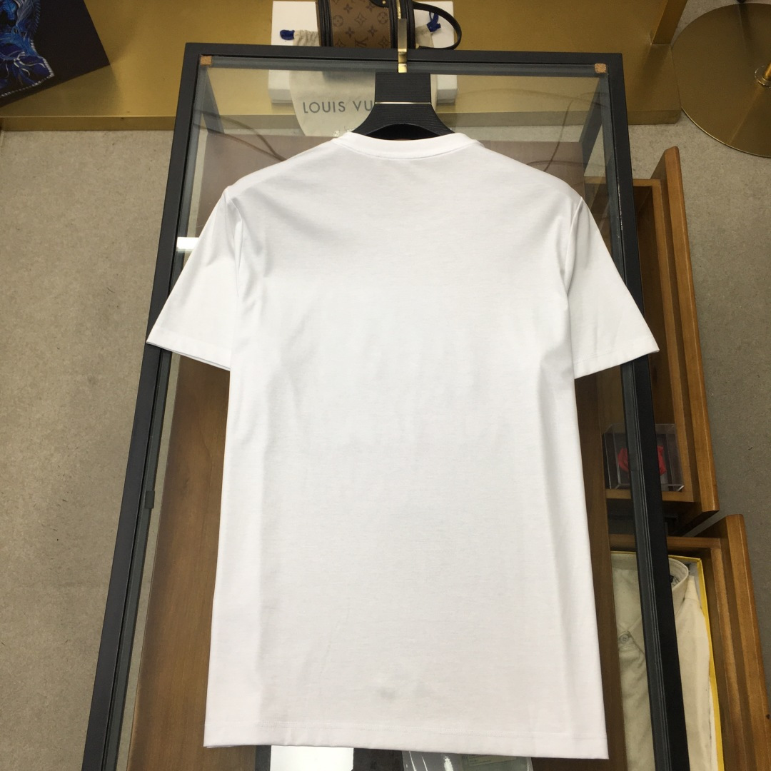 short sleeves