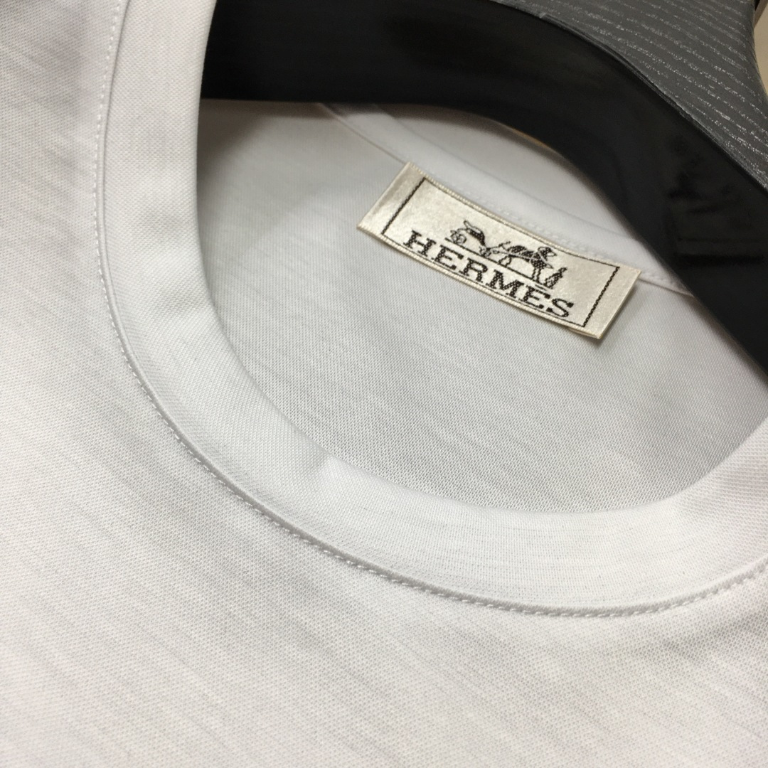 short sleeves