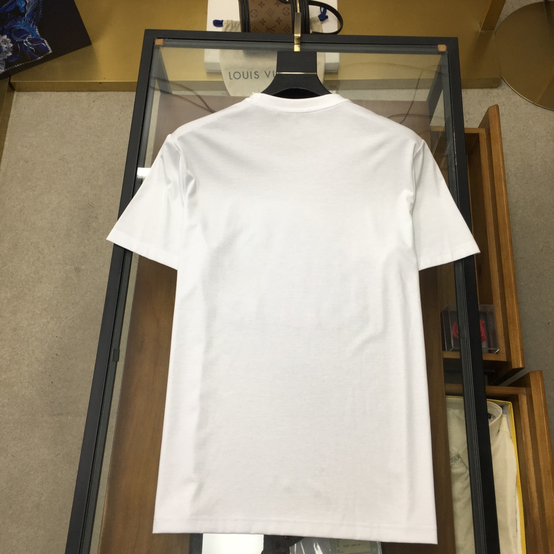short sleeves
