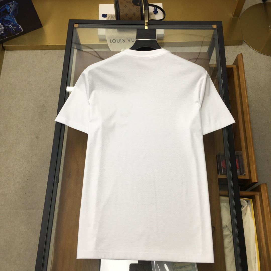short sleeves