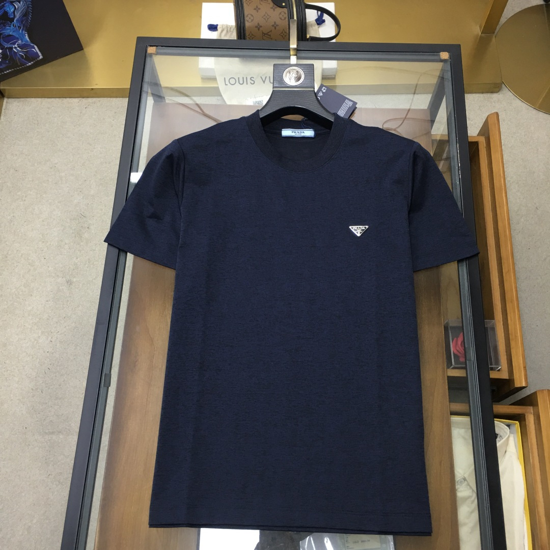 short sleeves