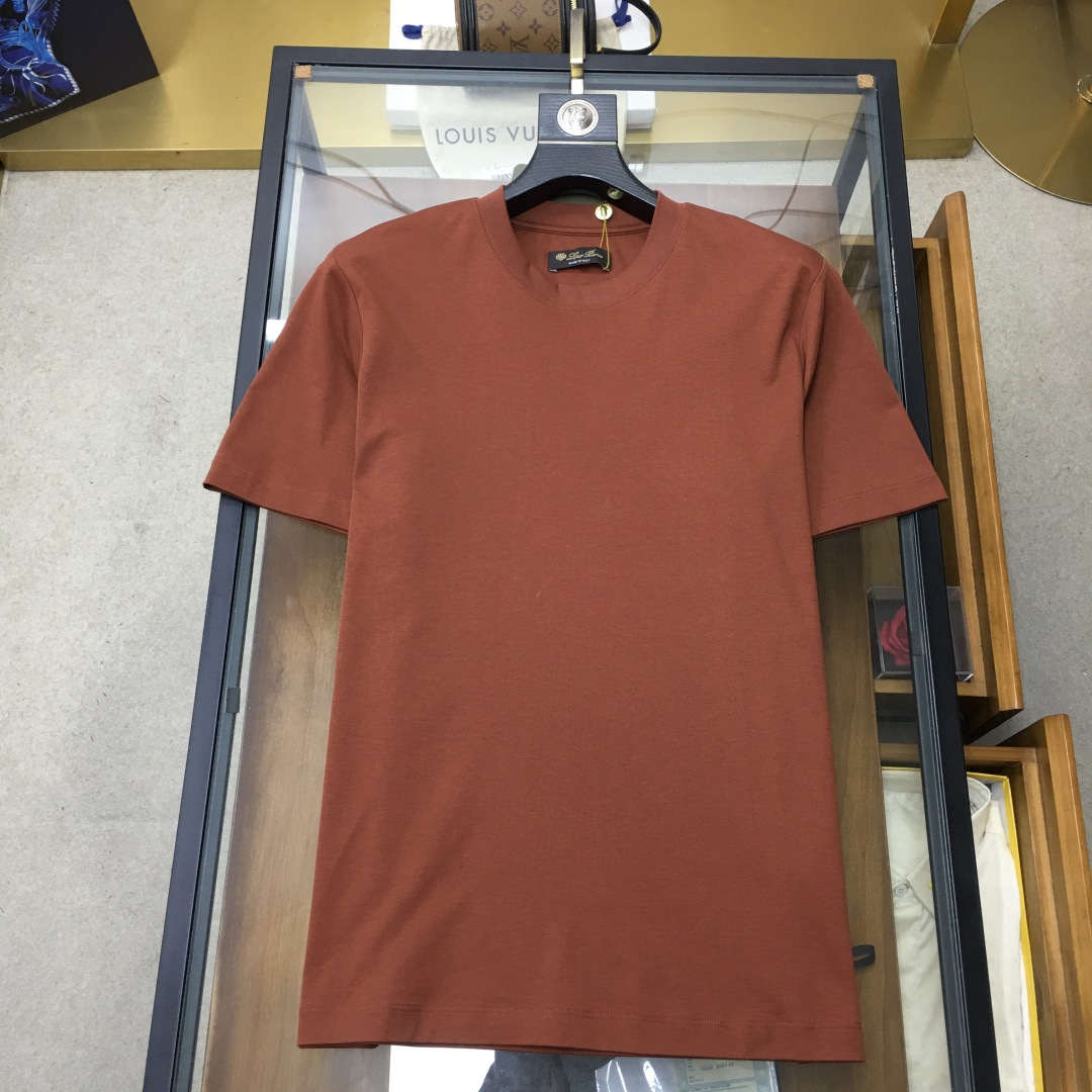 short sleeves