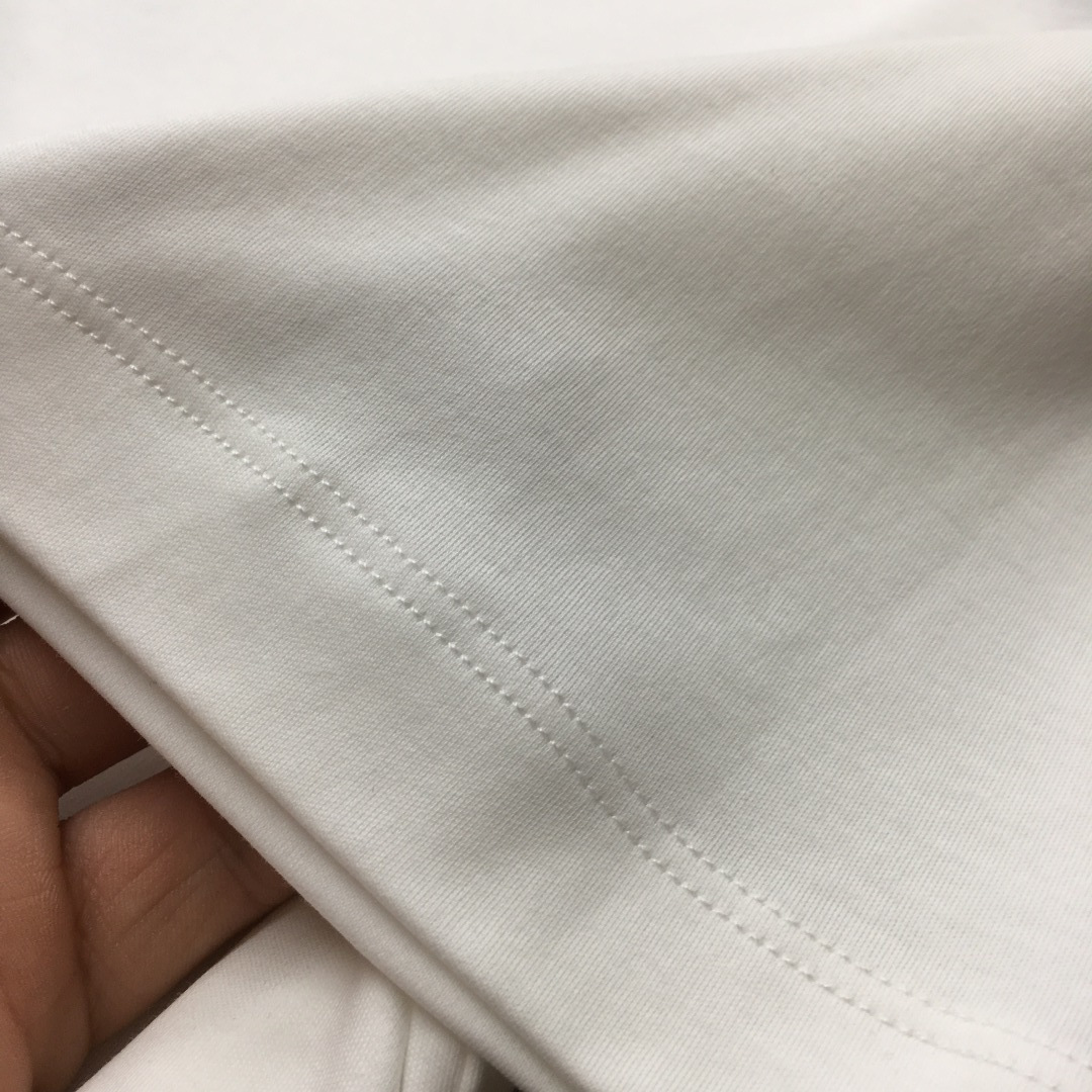 short sleeves