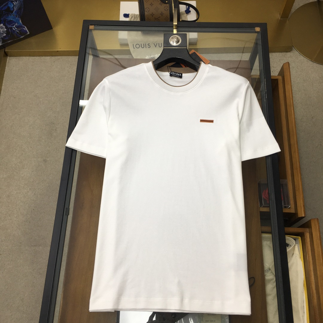 short sleeves
