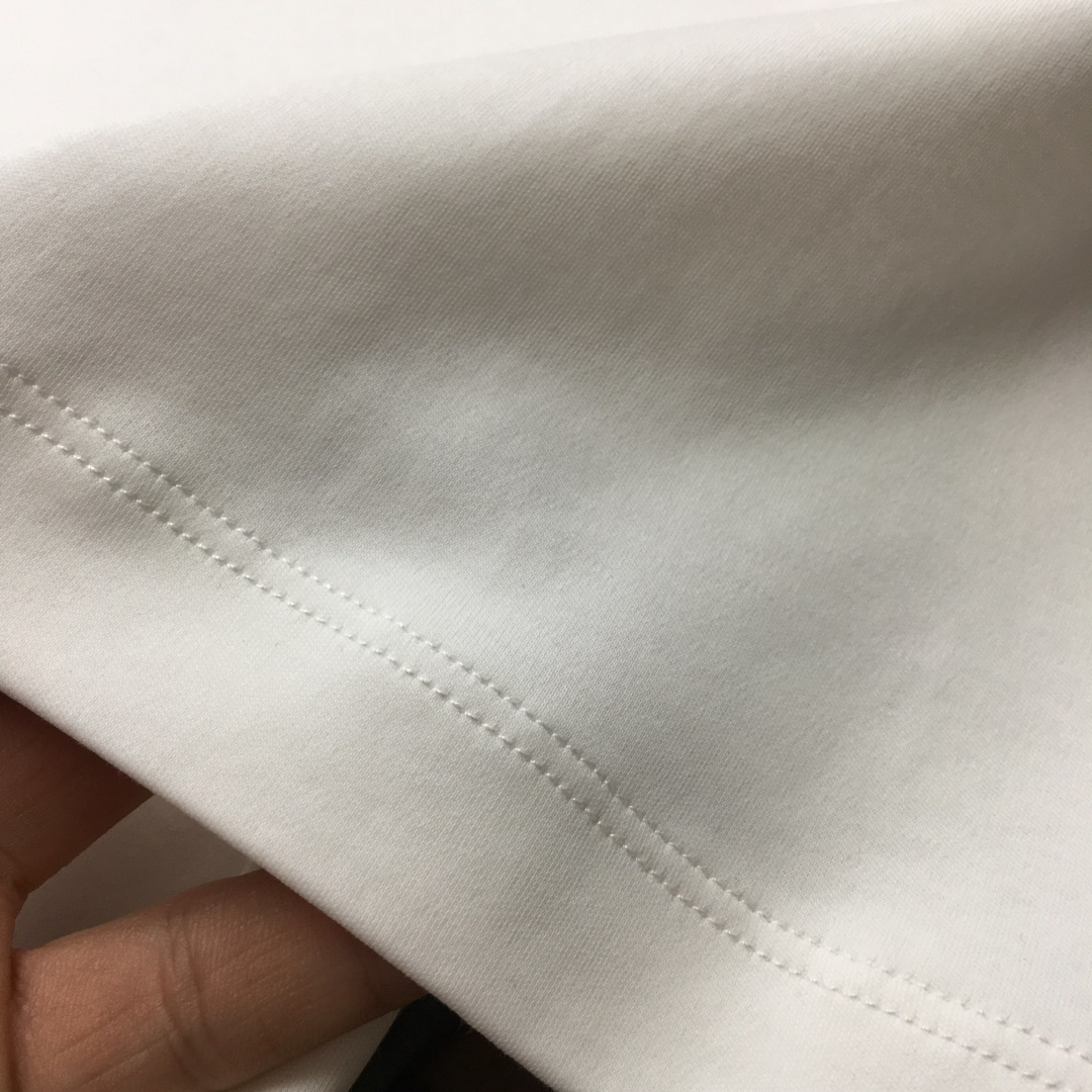 short sleeves