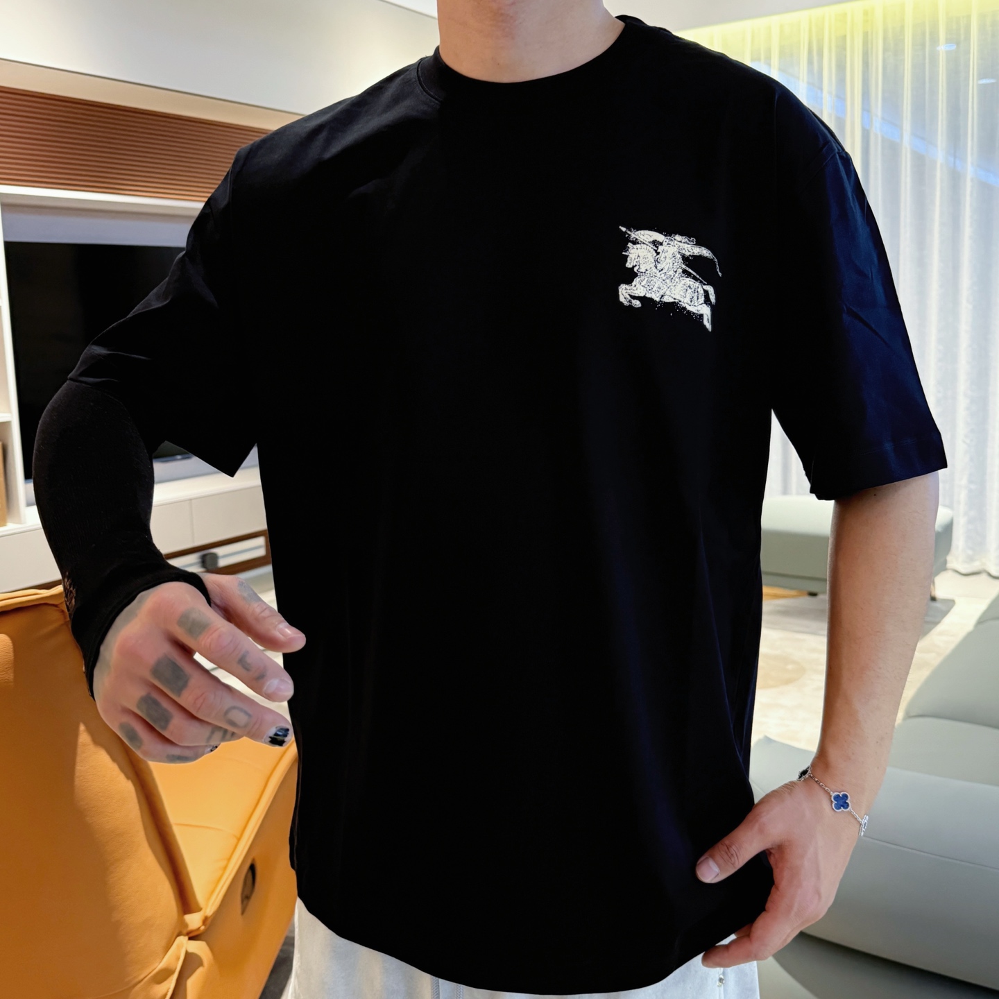 short sleeves