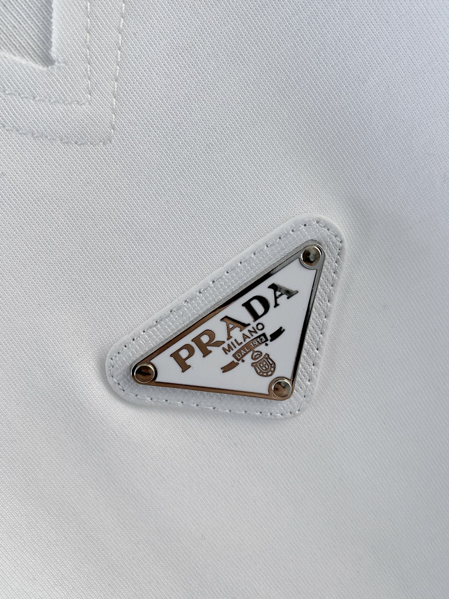 short sleeves