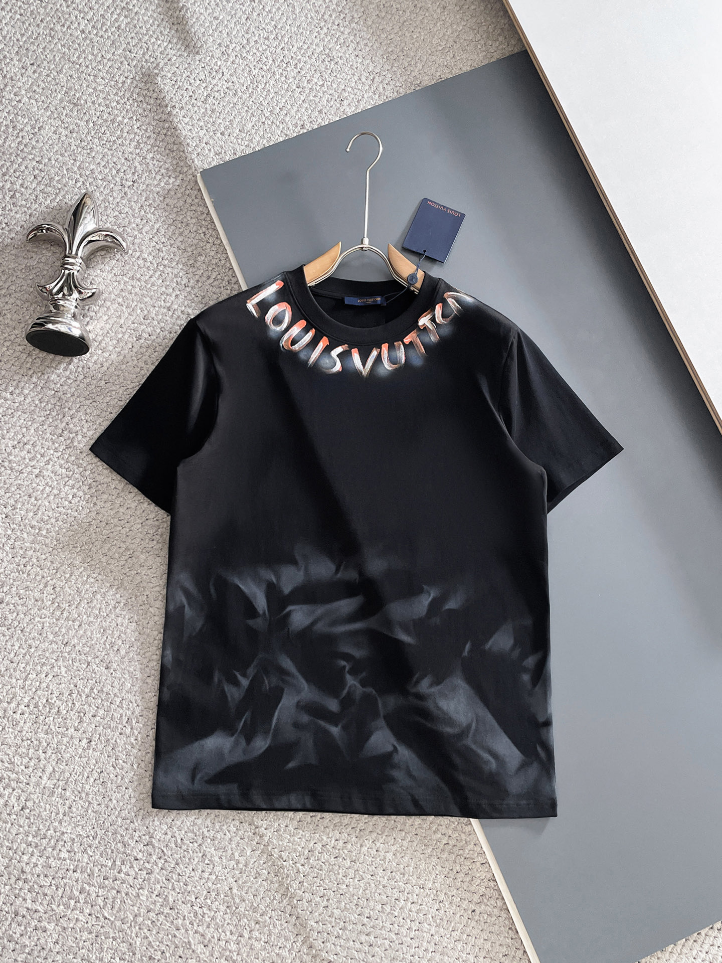 short sleeves