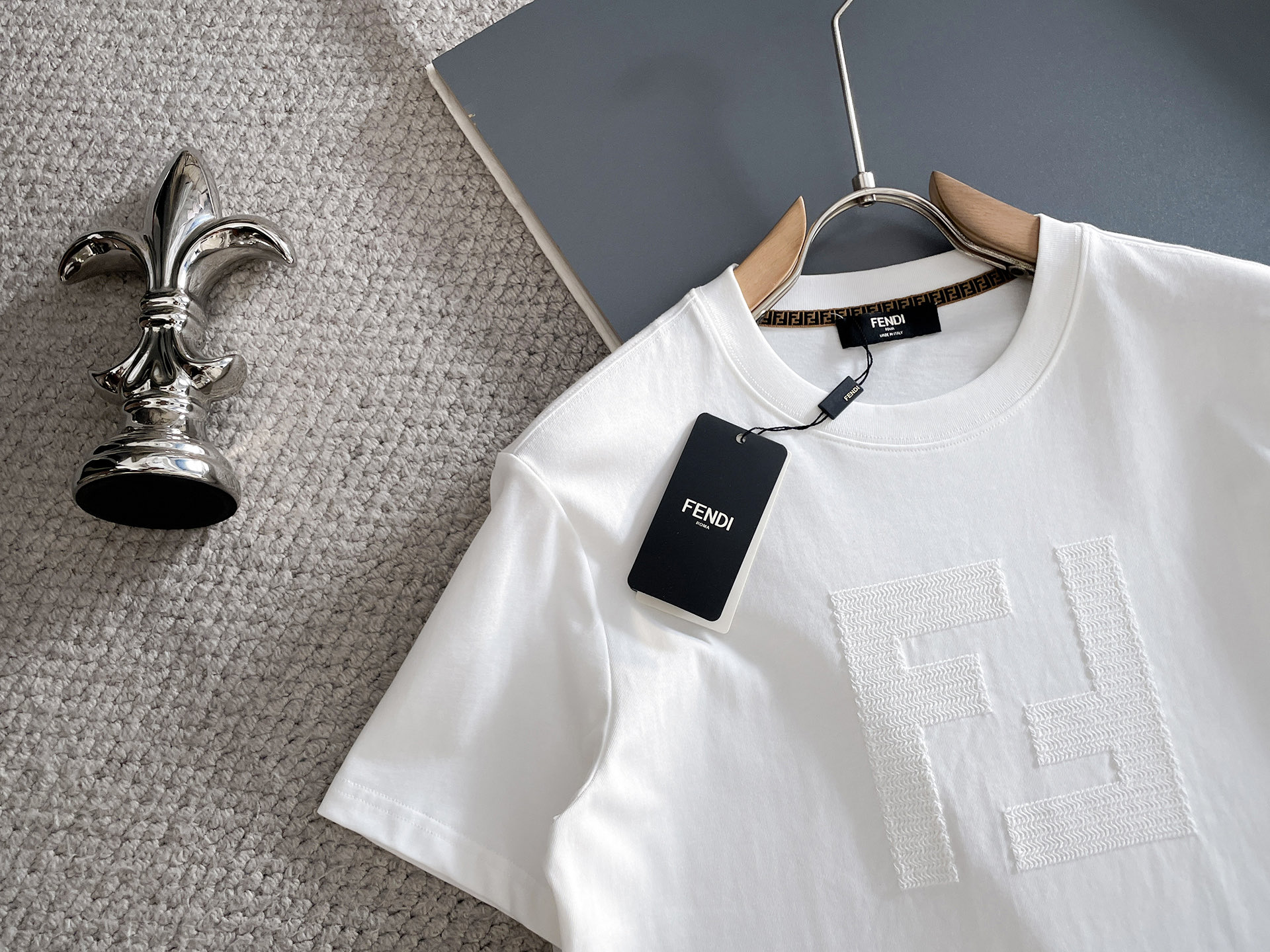 short sleeves
