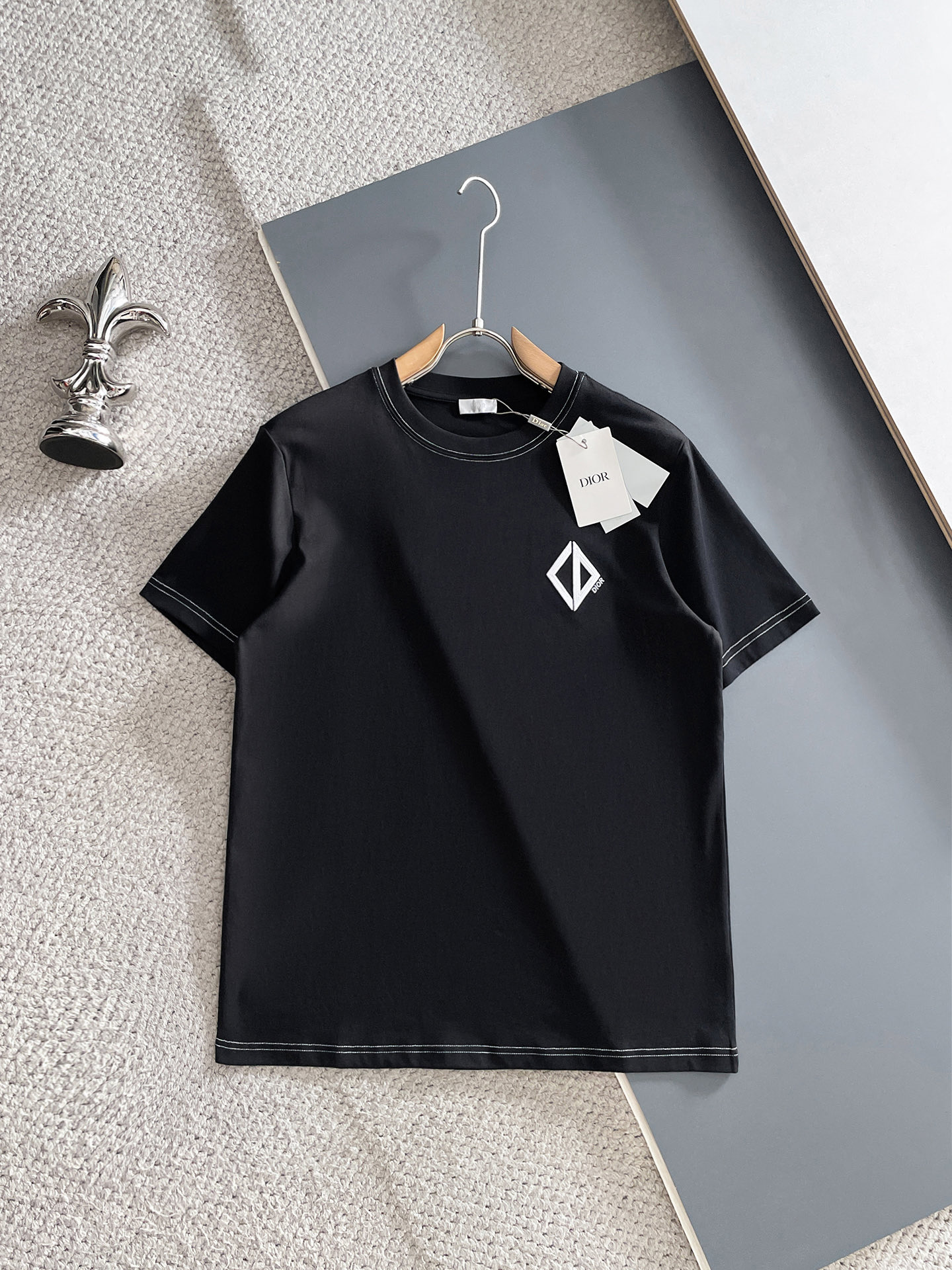 short sleeves