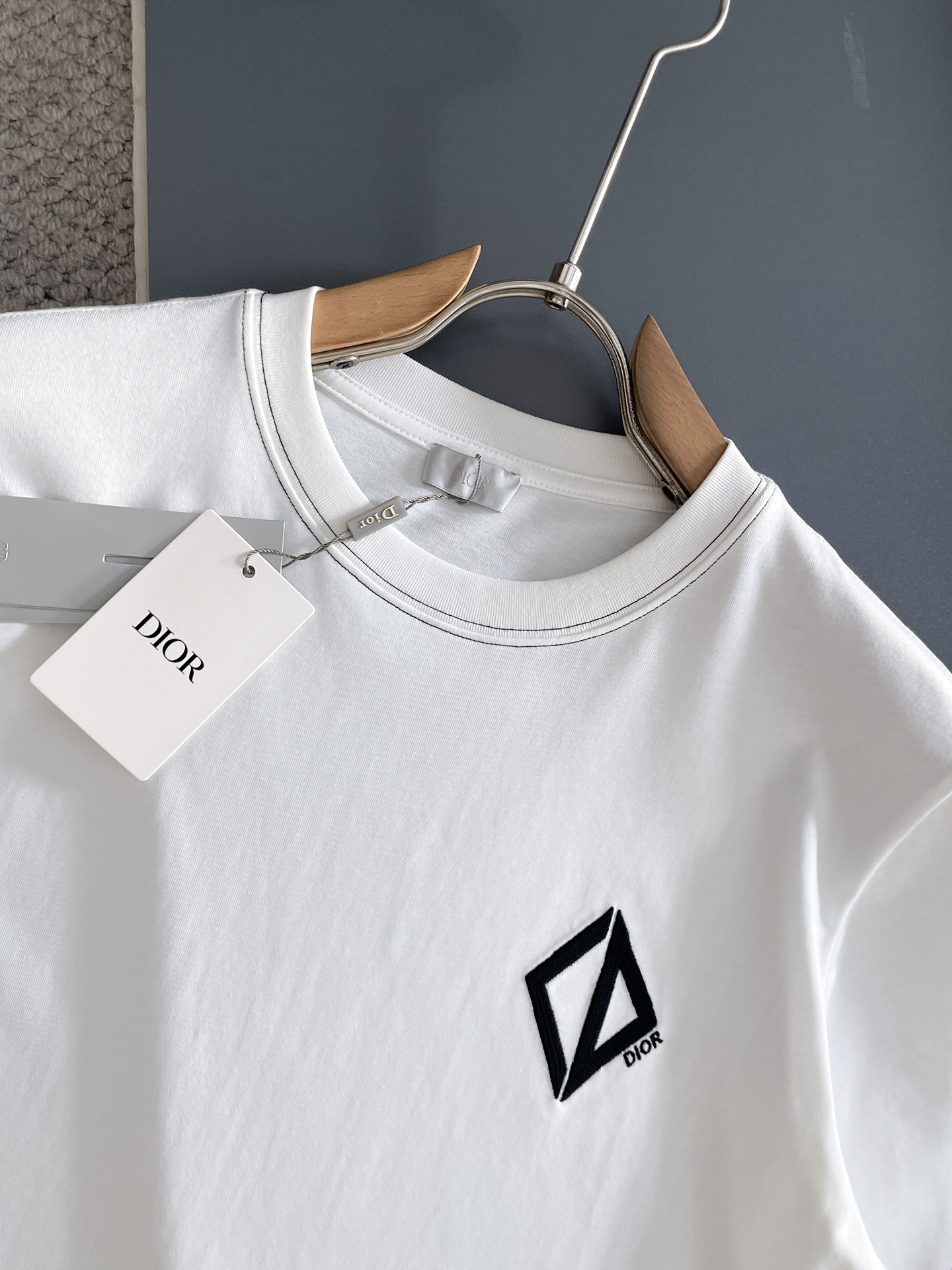 short sleeves