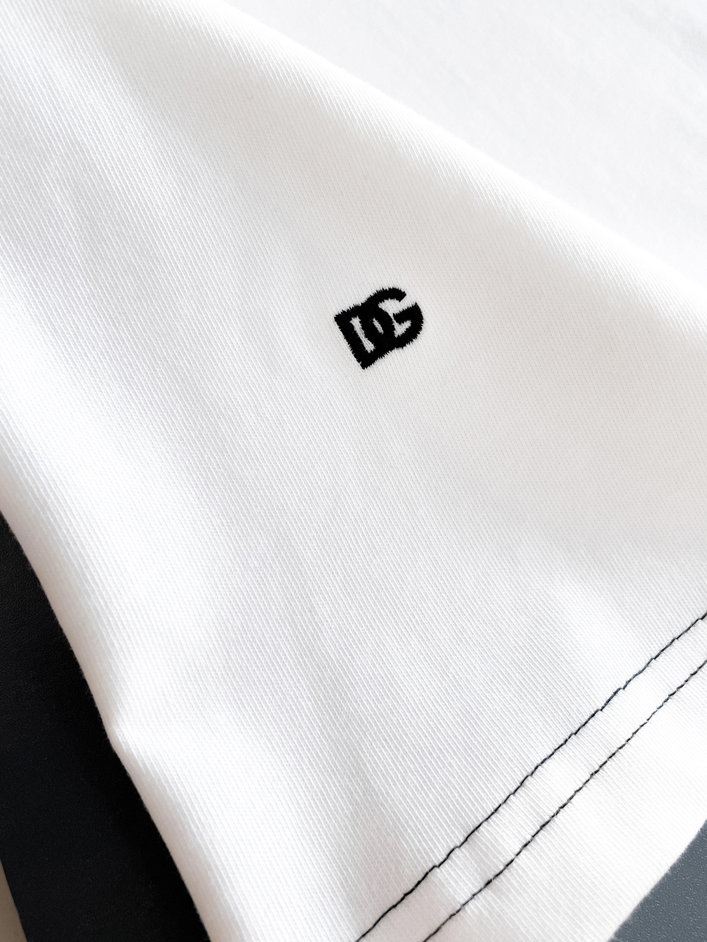 short sleeves