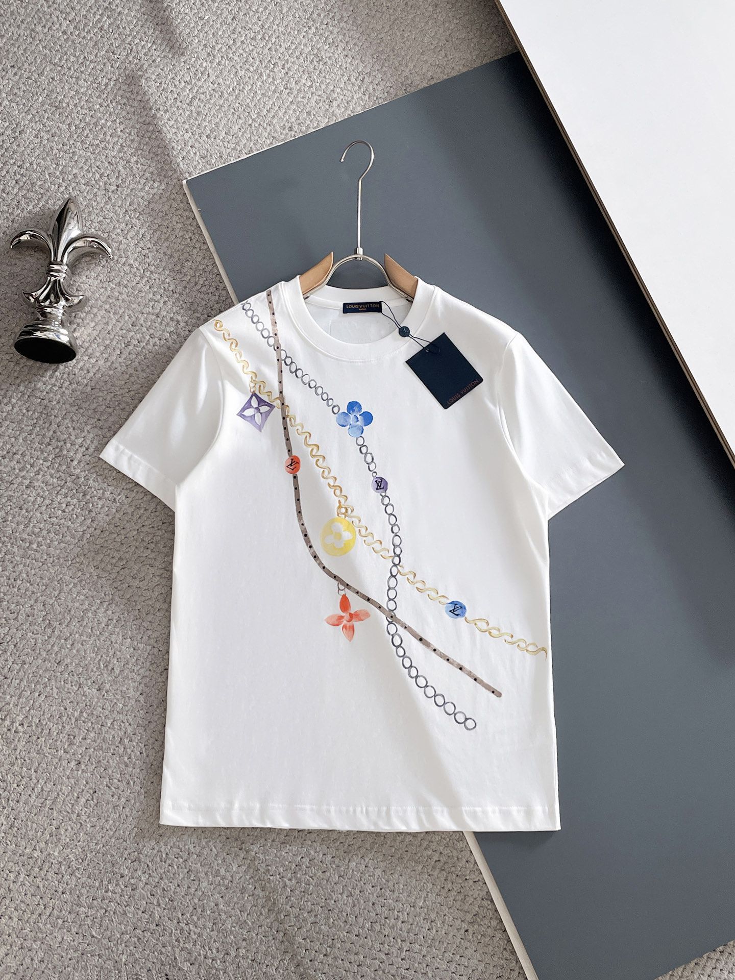 short sleeves