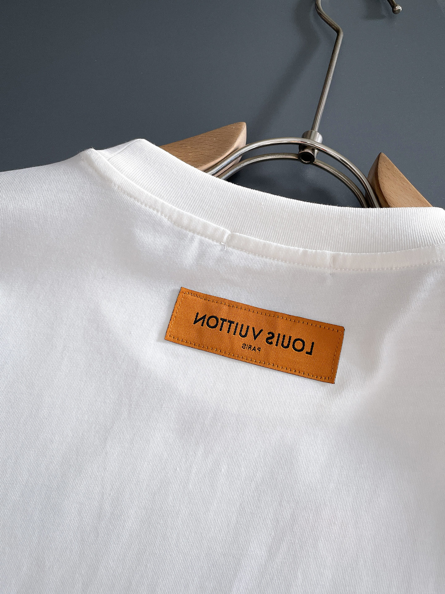 short sleeves