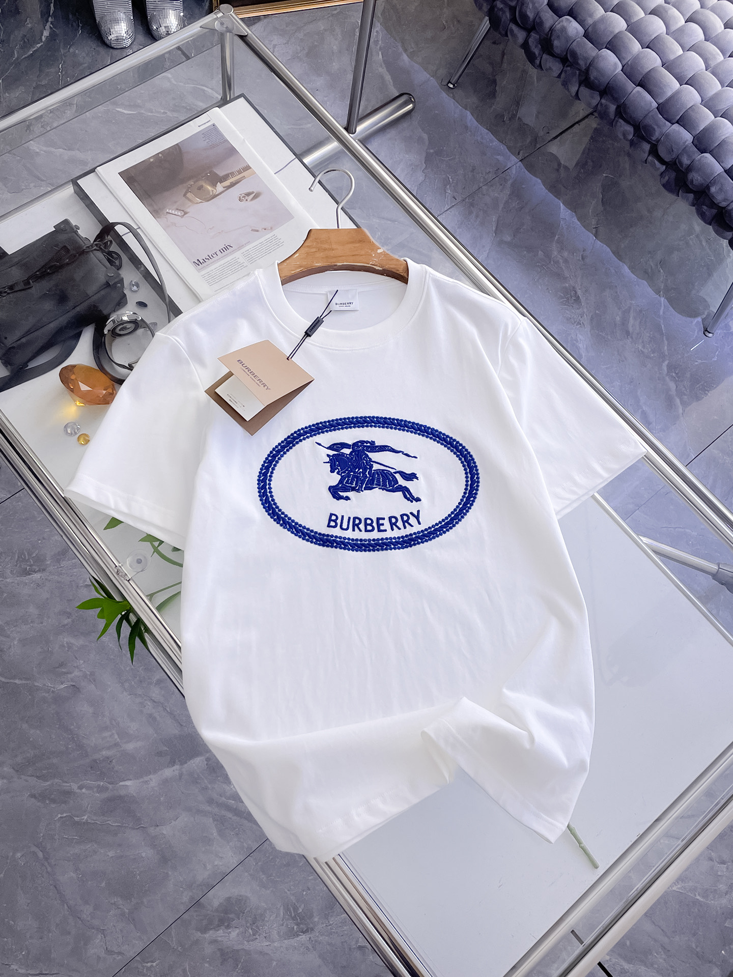 short sleeves