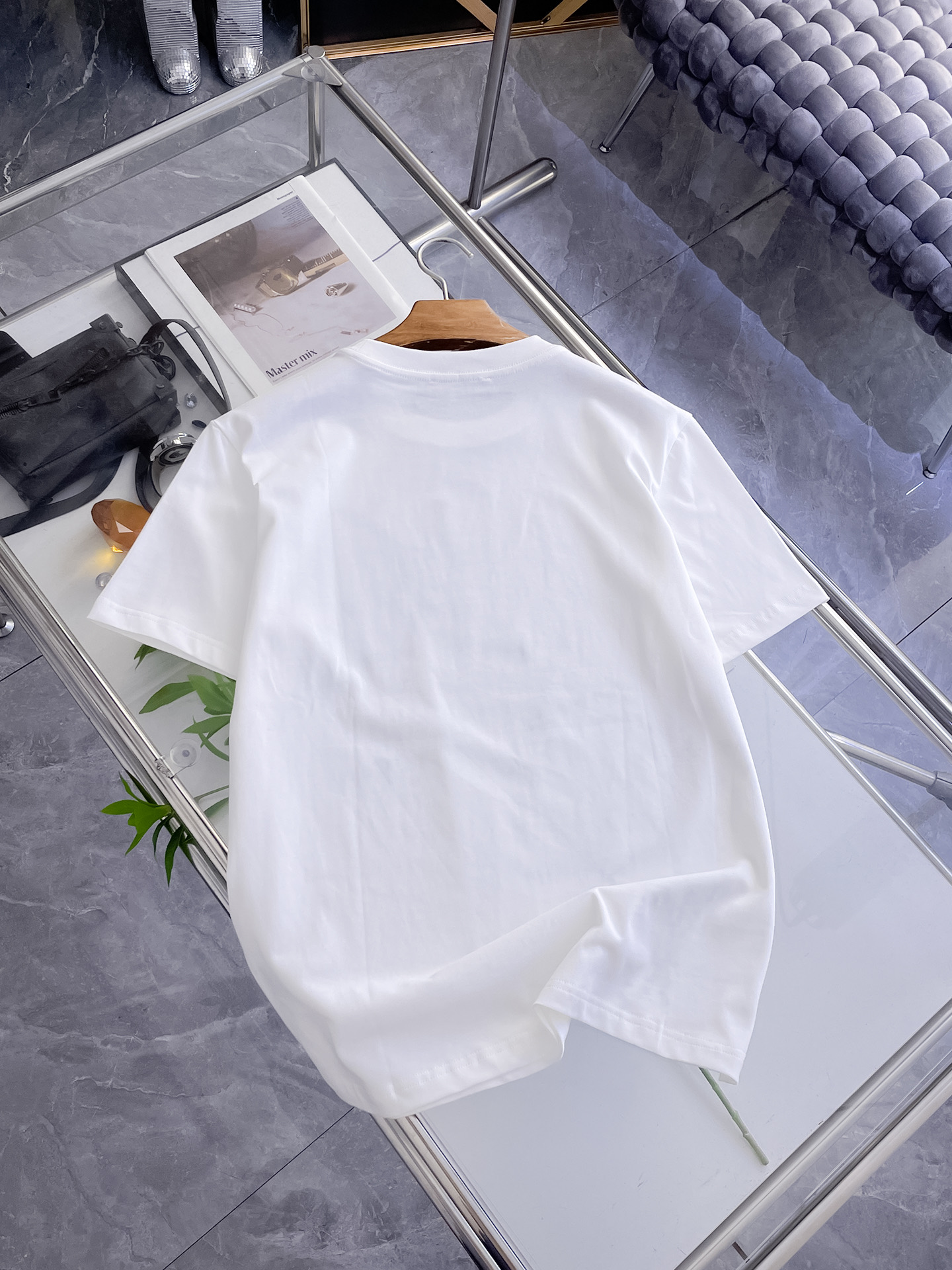 short sleeves